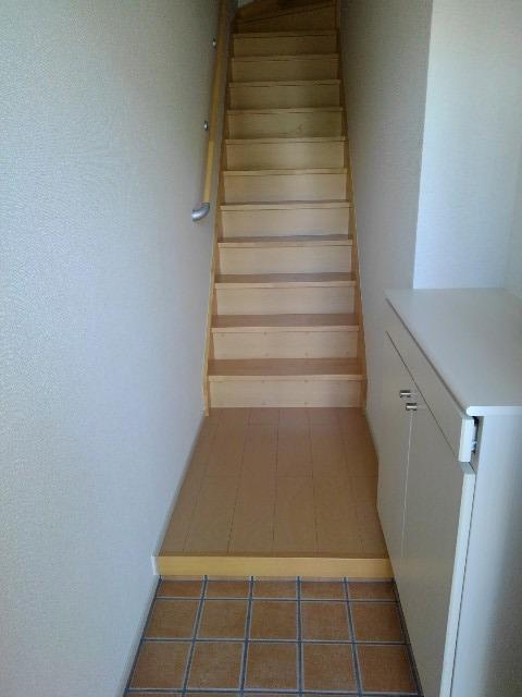 カーサ・ヴェルデ　大日 玄関