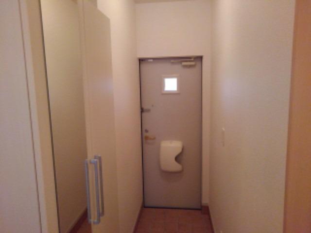 リーガルコート 玄関