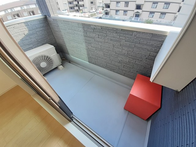 フロムワン ベランダ