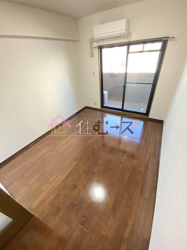 ユニーブル靭公園 ベッドルーム