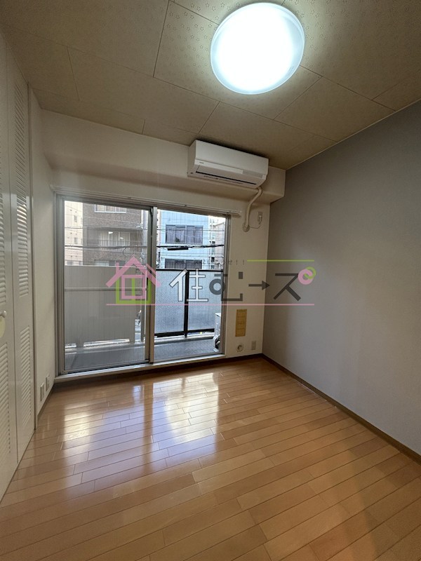 ルネ天満 ベッドルーム