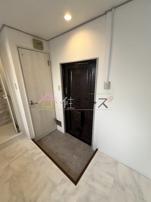 ハイツフルネス 玄関