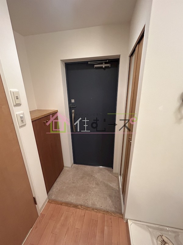 エスリード新梅田 玄関