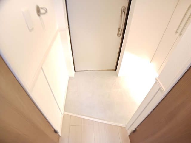 グランＭコート新大阪 玄関