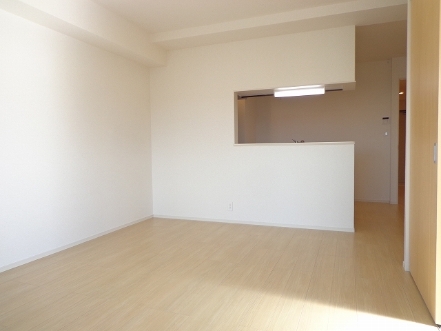 アルンドーインディカ　茨木 リビング