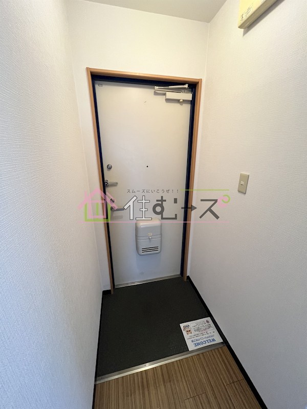 アイファースト緑橋 玄関