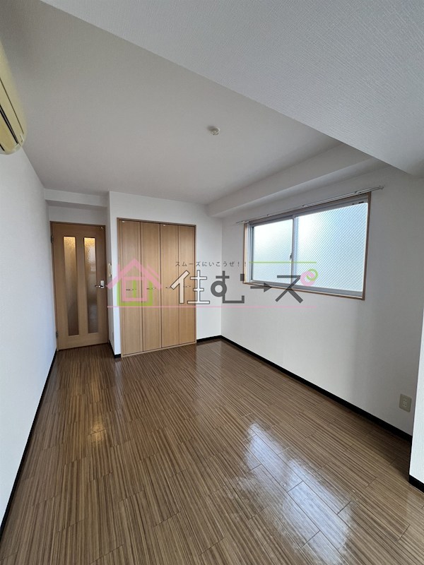 アイファースト緑橋 リビング