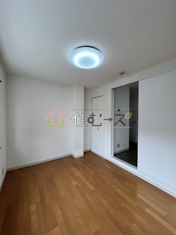 ロイヤルハイム新深江 リビング