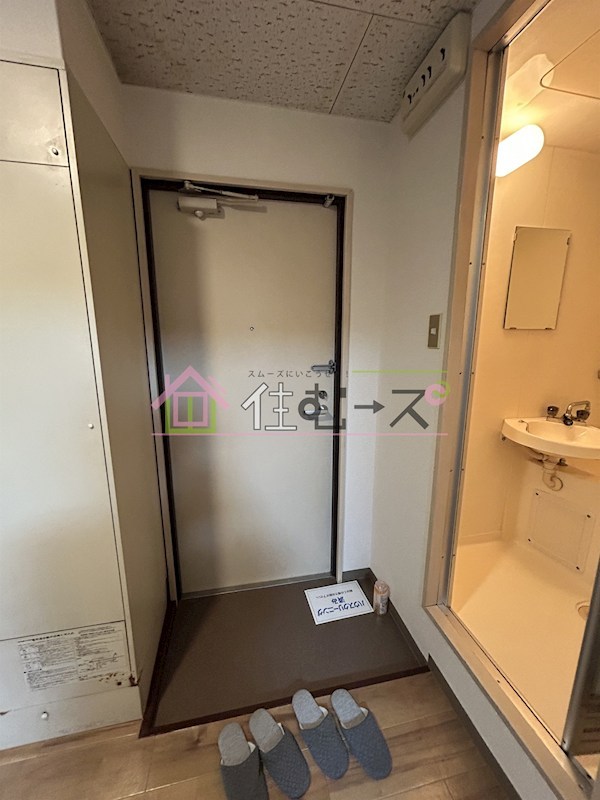 ロイヤル天王寺南 玄関