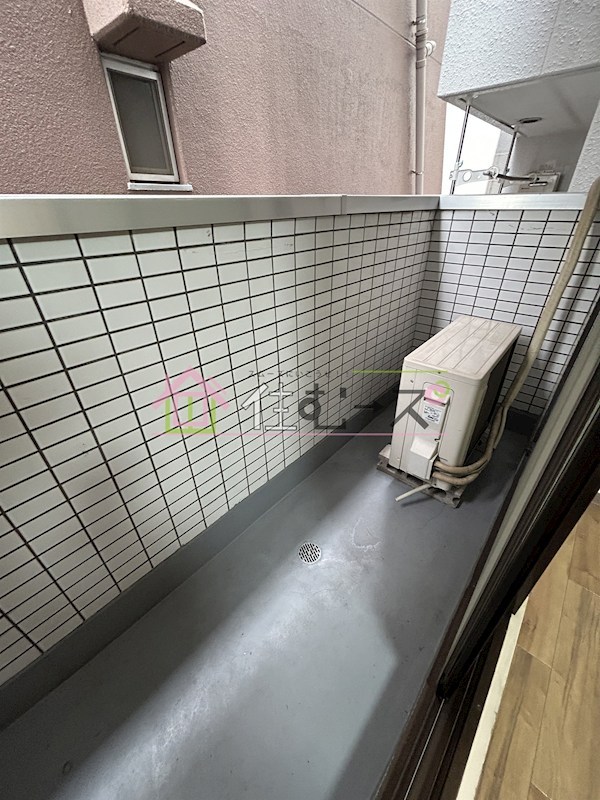 ロイヤル天王寺南 ベランダ