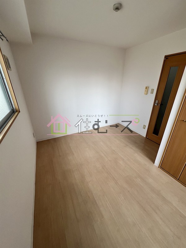 アイファースト緑橋 リビング