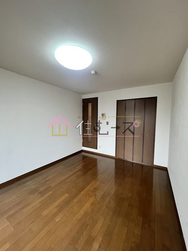 ルミエール　巽 リビング