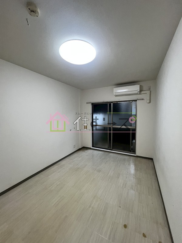 RINコート巽東 ベッドルーム