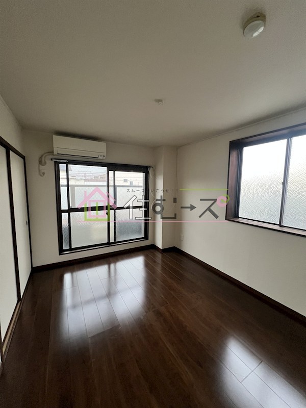 グローバルエイト ベッドルーム