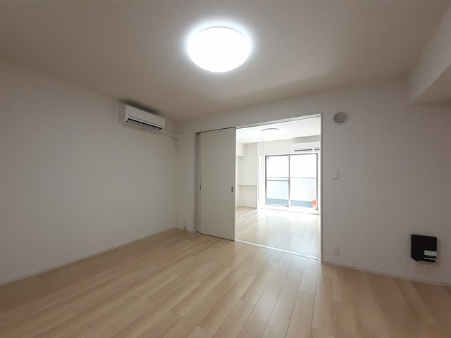 Ｇ－ＳＱＵＡＲＥ リビング