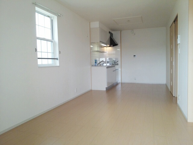 サン　ハイツ リビング