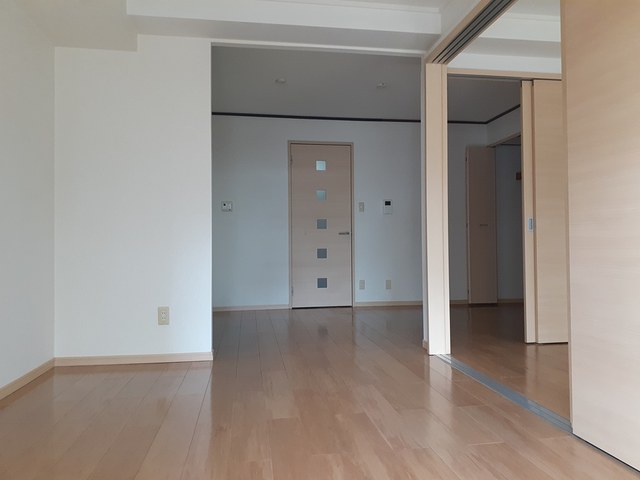 ラ・プルミエール リビング