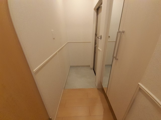 パレス藤阪東 玄関