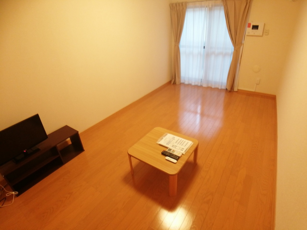 レオパレスＷｉｎｄⅡ リビング