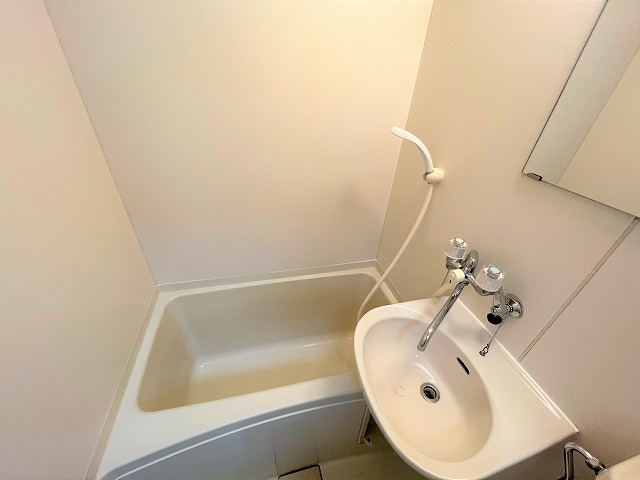 レオパレスＳｏｕｔｈＲｉｖｅｒⅡ 風呂画像