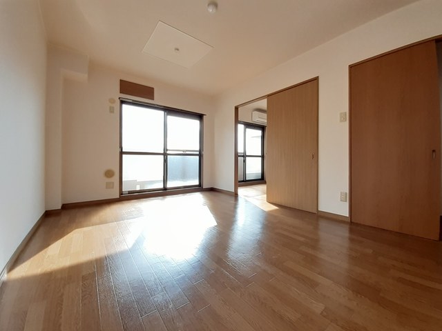 ソレアードⅡ リビング