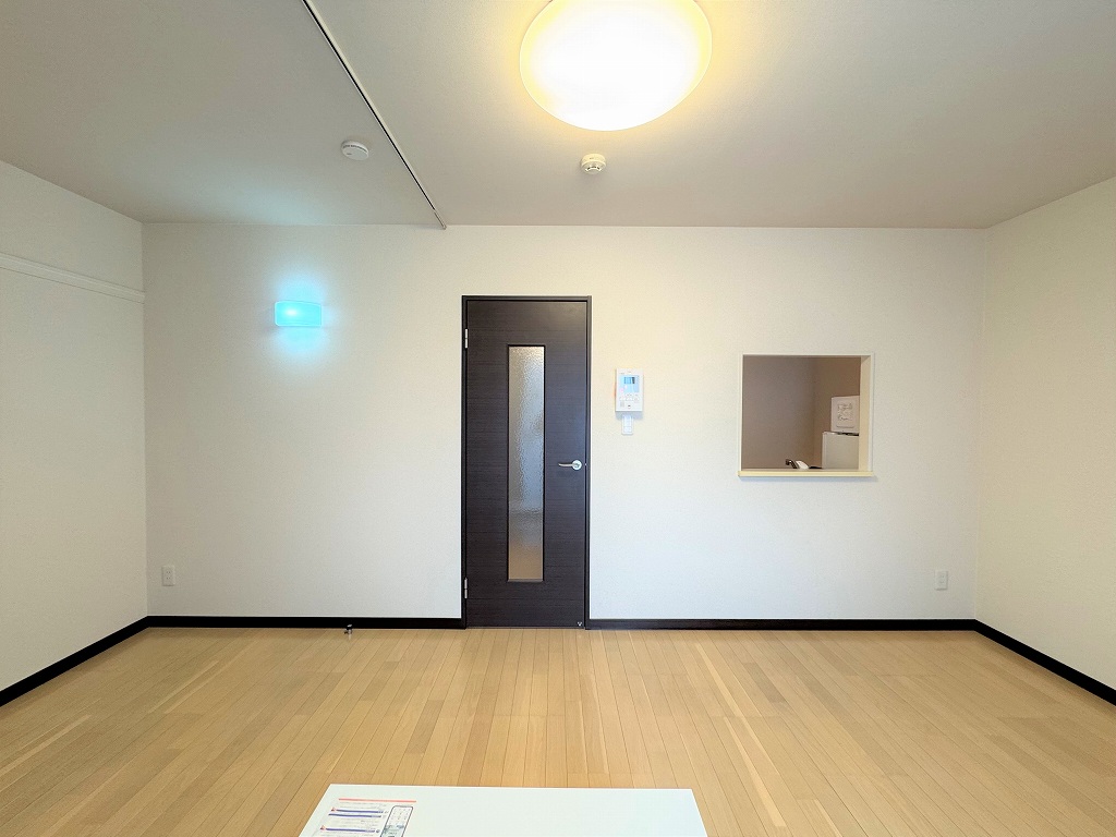 レオネクスト朝陽Ⅱ リビング