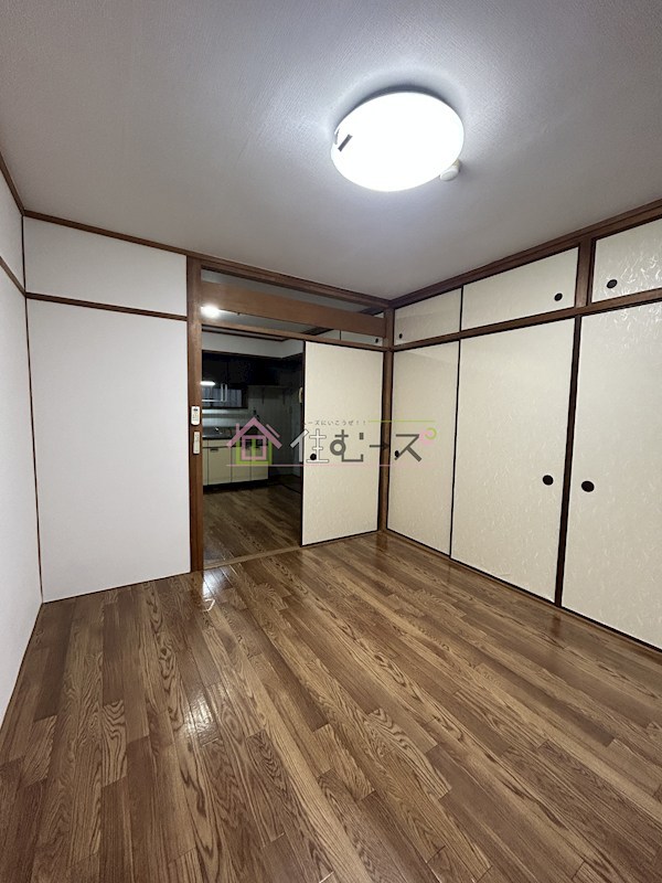 日清ビル リビング