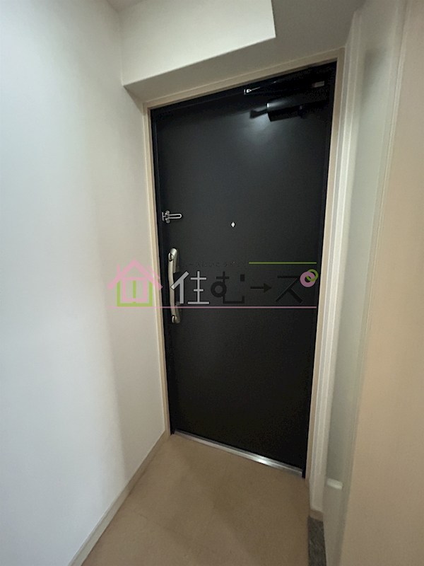 エイペックス大阪城西 玄関