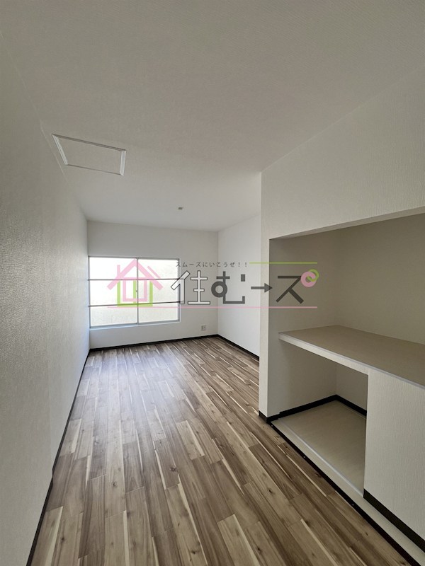 流町貸家 ベッドルーム