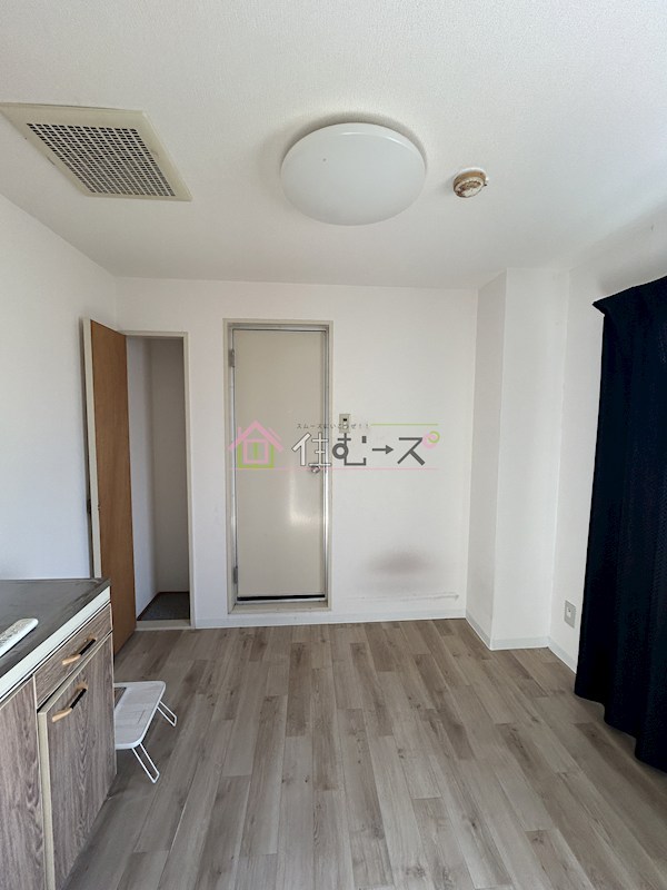 ラパンジール松屋町 リビング