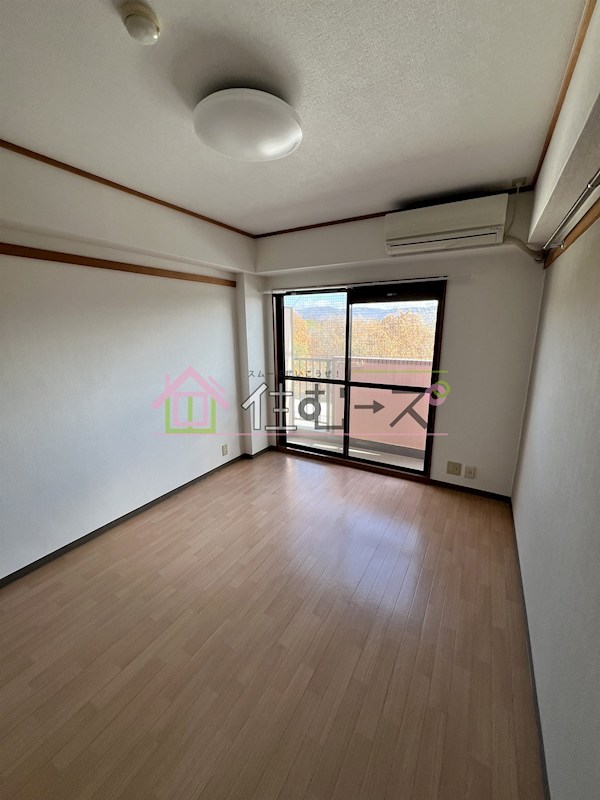 キンキ加美ハイツ ベッドルーム