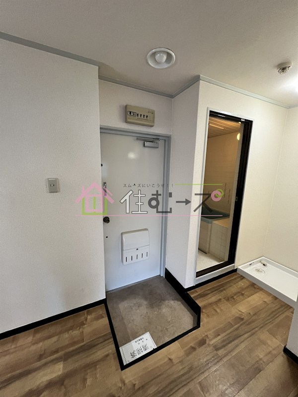 PALMIZIO平野西2 玄関