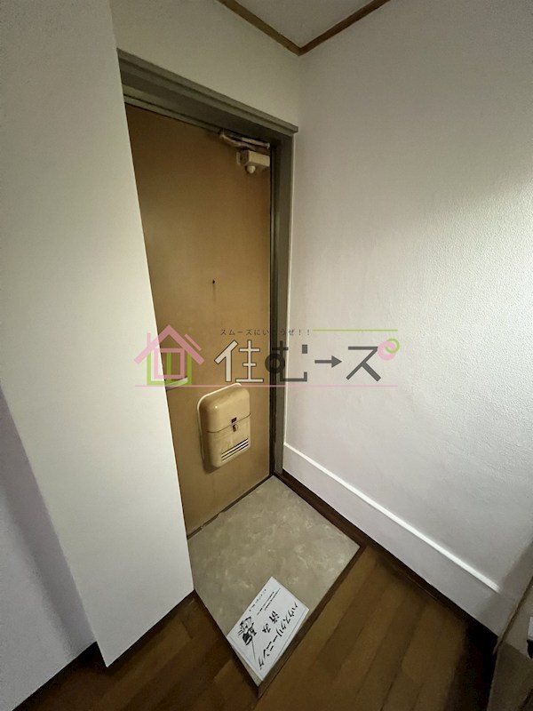 レナジア長原 玄関