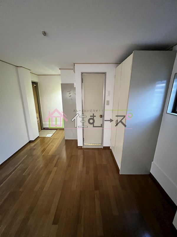 レナジア長原 リビング