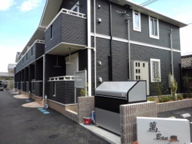 萬（ばん） 外観