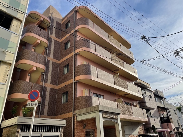 プラティーク　ベリエ 外観