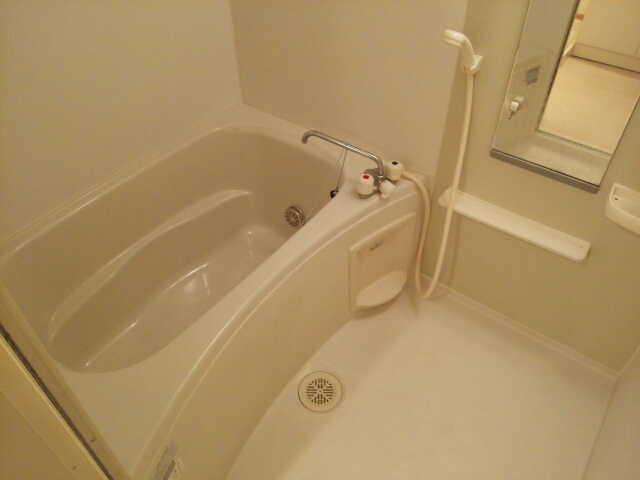 ラ・プラージュ 風呂画像