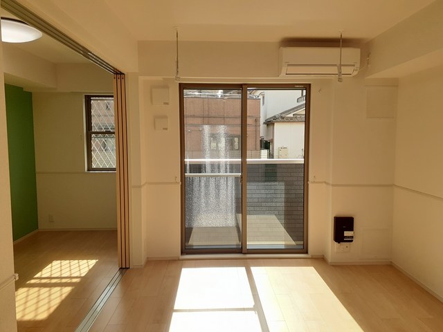 メンゼン　Ｓ リビング