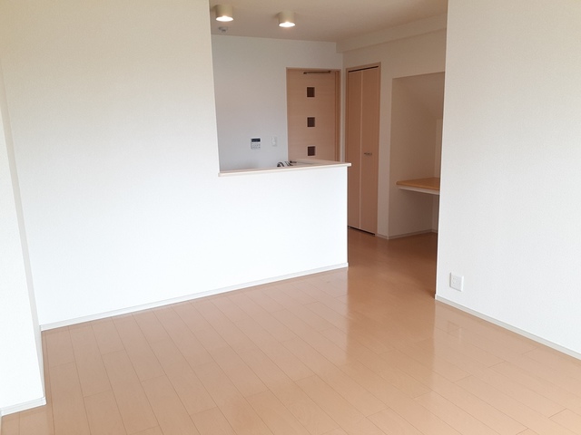 パルコ　プレッソ リビング