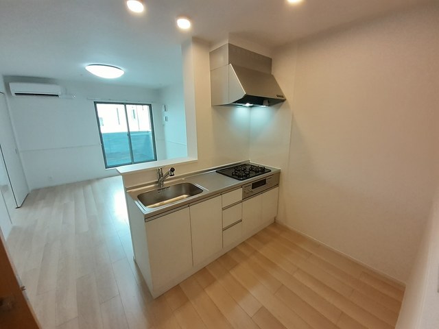 モデルノ　ケマ キッチン