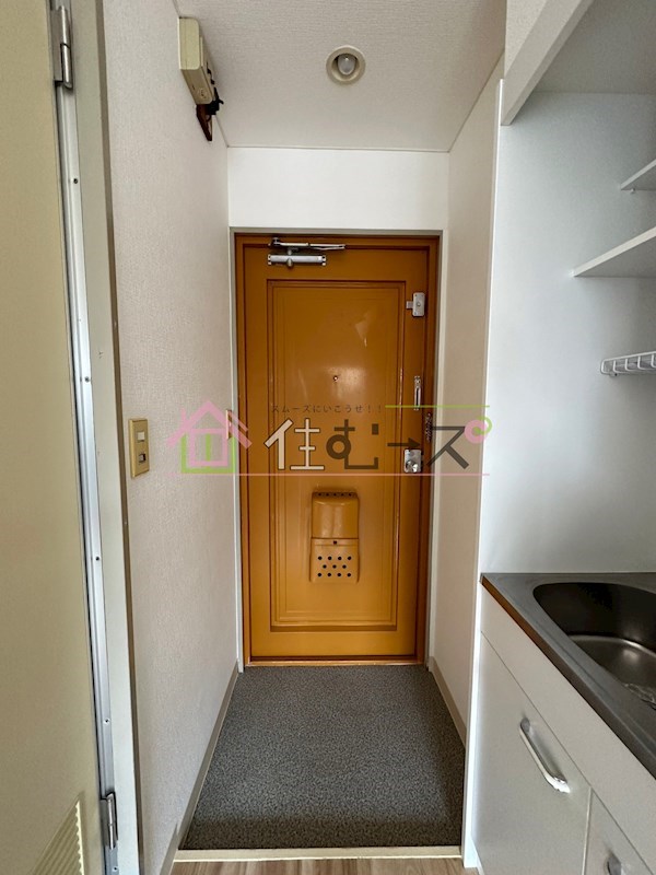 アパートメント天王寺 玄関