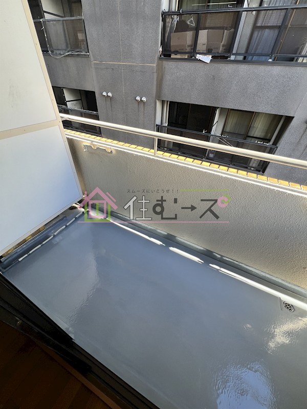 中村マンション ベランダ