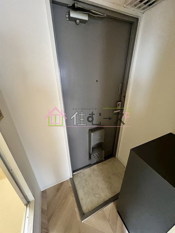 コートヴィエール新大阪 玄関