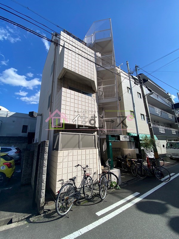 シティ.エム 外観