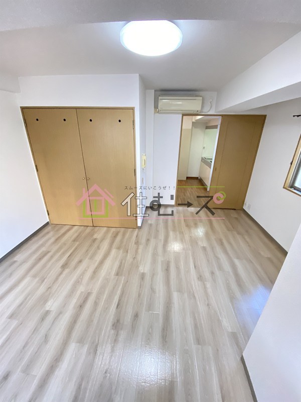 モデラート リビング