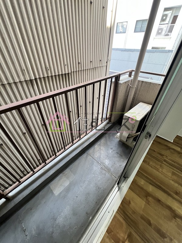 シロハイヌ新大阪 ベランダ