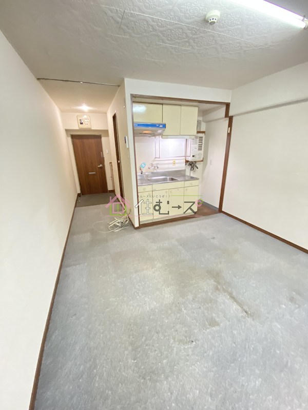 チサンマンション第8新大阪 リビング