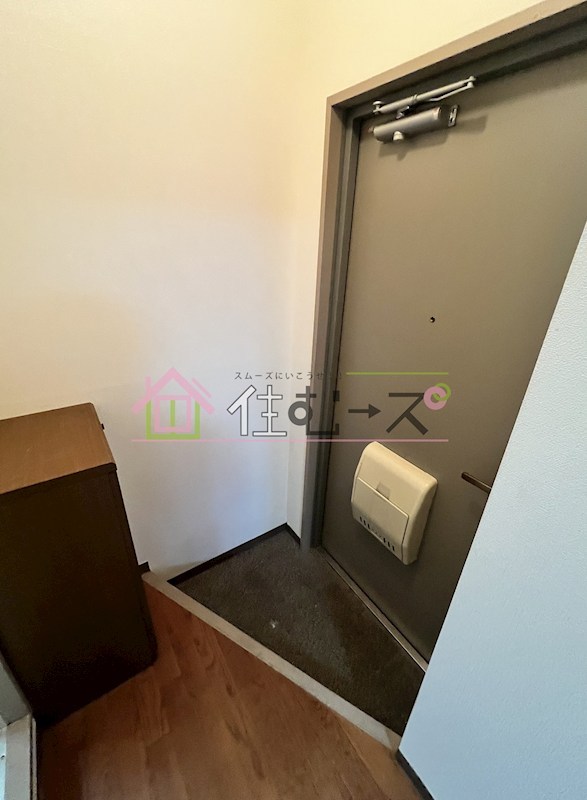 メゾンリュート 玄関