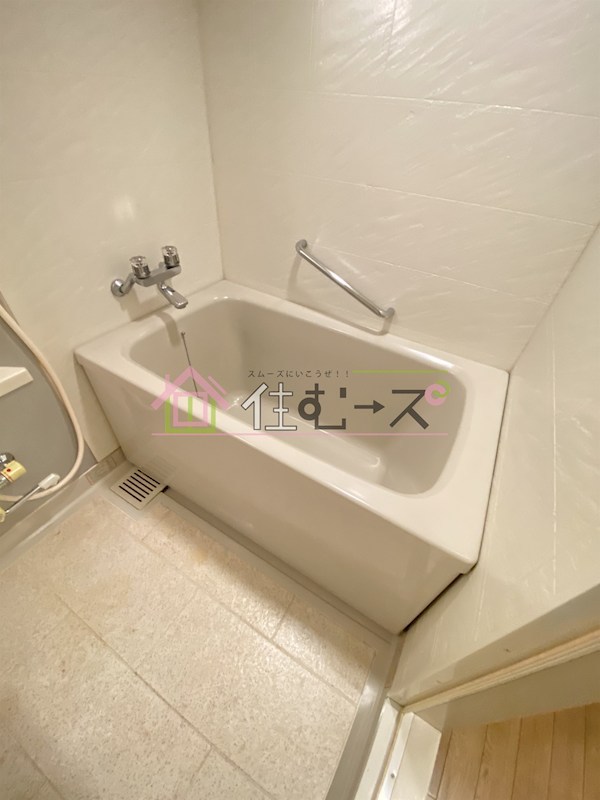 グランヴィ新大阪 風呂画像