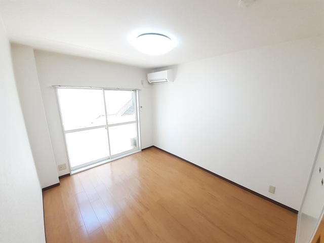 ア－ジュ・ド・アヤハ リビング